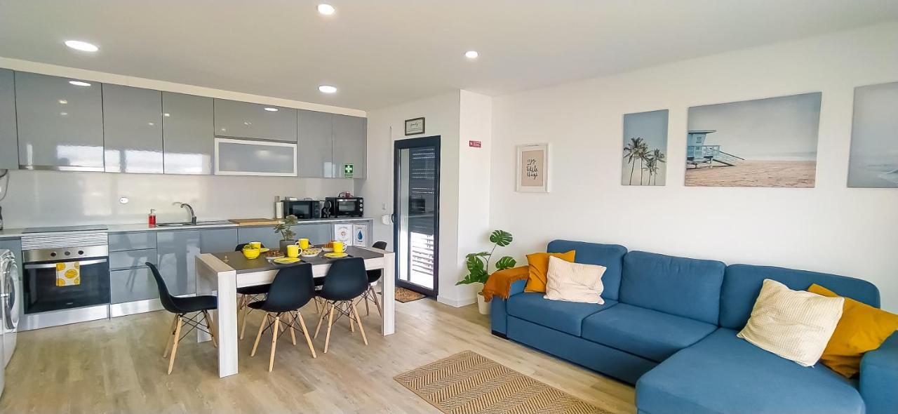 Swordfish Sea View Apartment Пеніші Екстер'єр фото