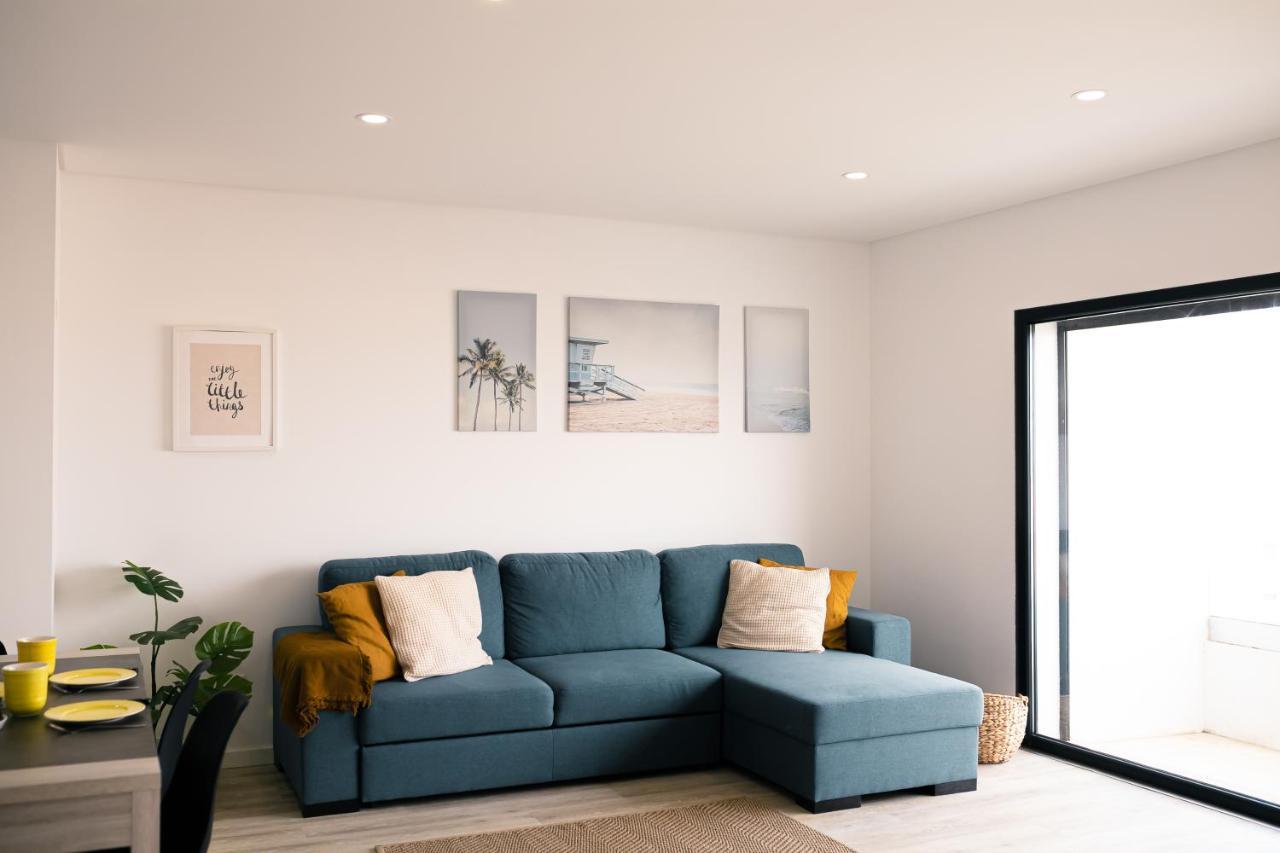 Swordfish Sea View Apartment Пеніші Екстер'єр фото