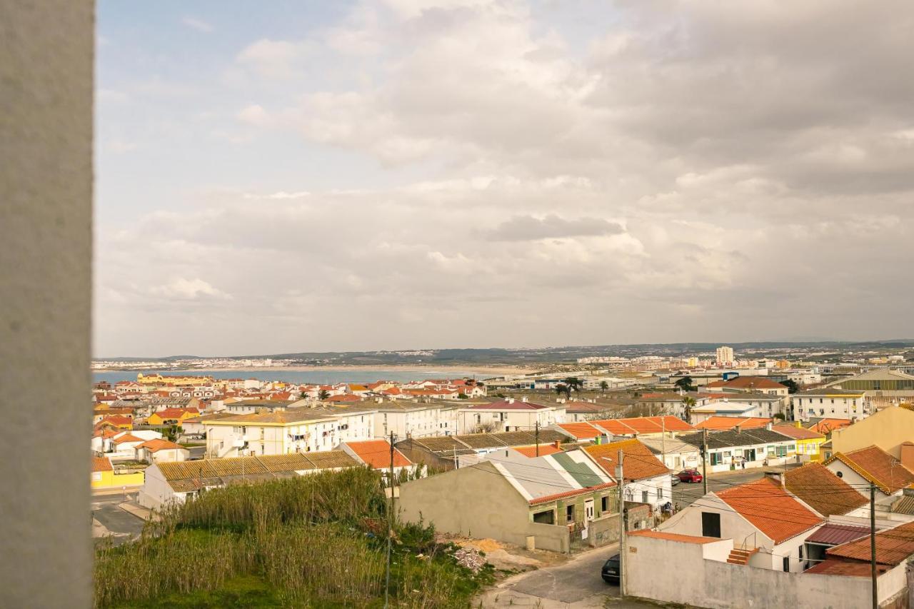 Swordfish Sea View Apartment Пеніші Екстер'єр фото