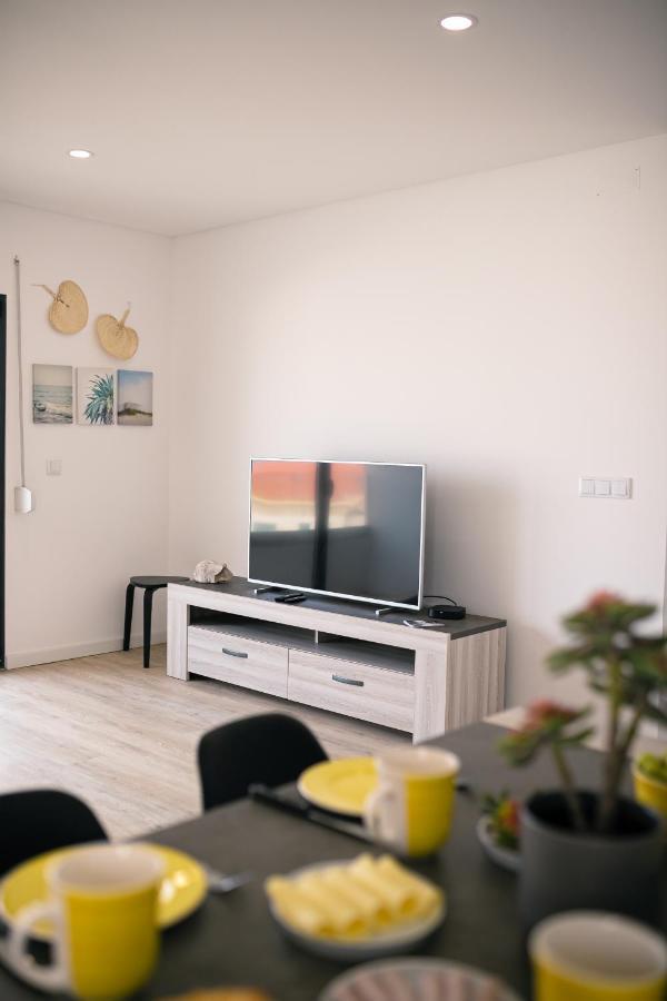 Swordfish Sea View Apartment Пеніші Екстер'єр фото