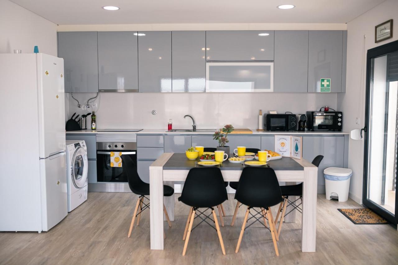 Swordfish Sea View Apartment Пеніші Екстер'єр фото