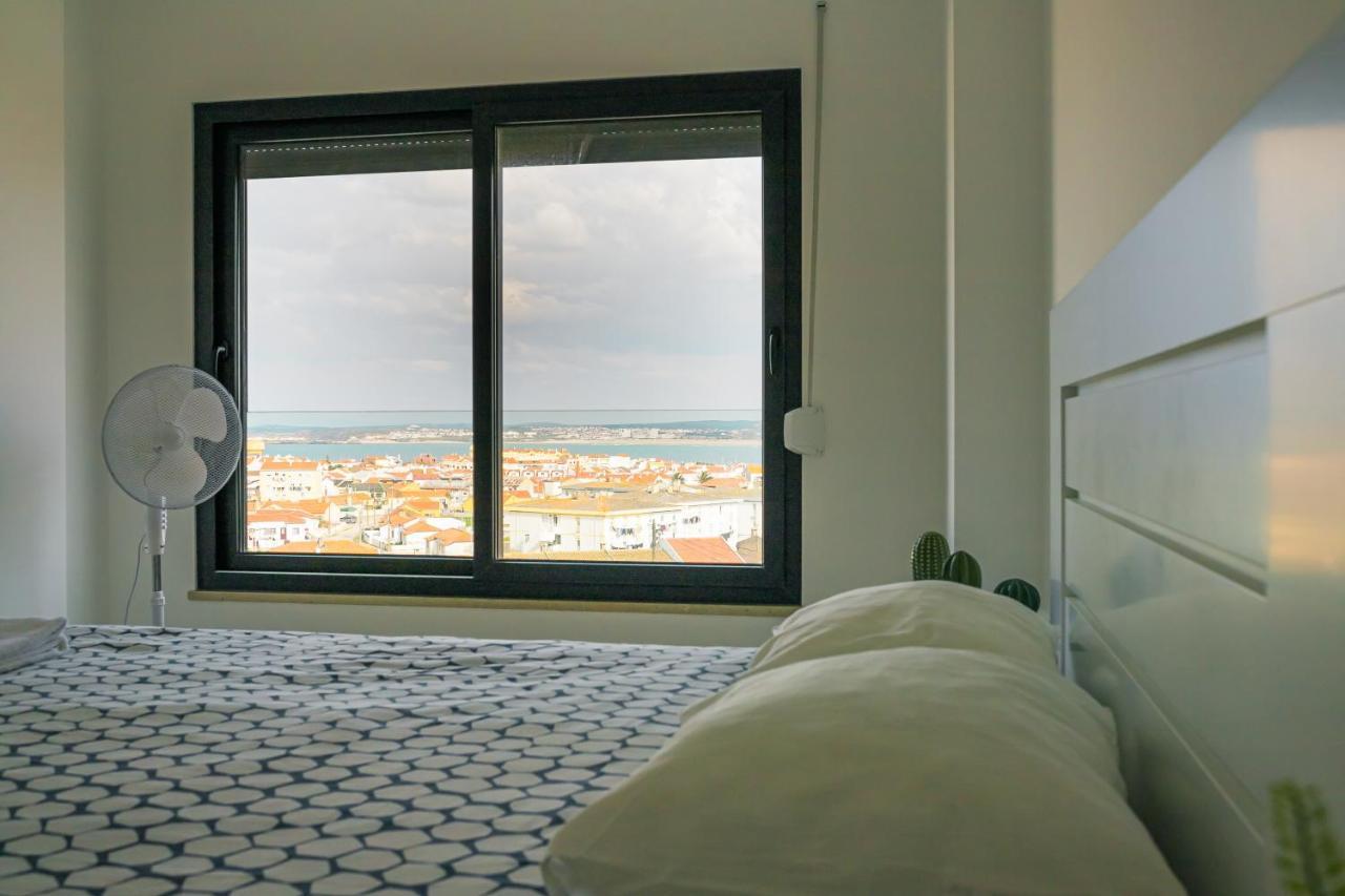Swordfish Sea View Apartment Пеніші Екстер'єр фото